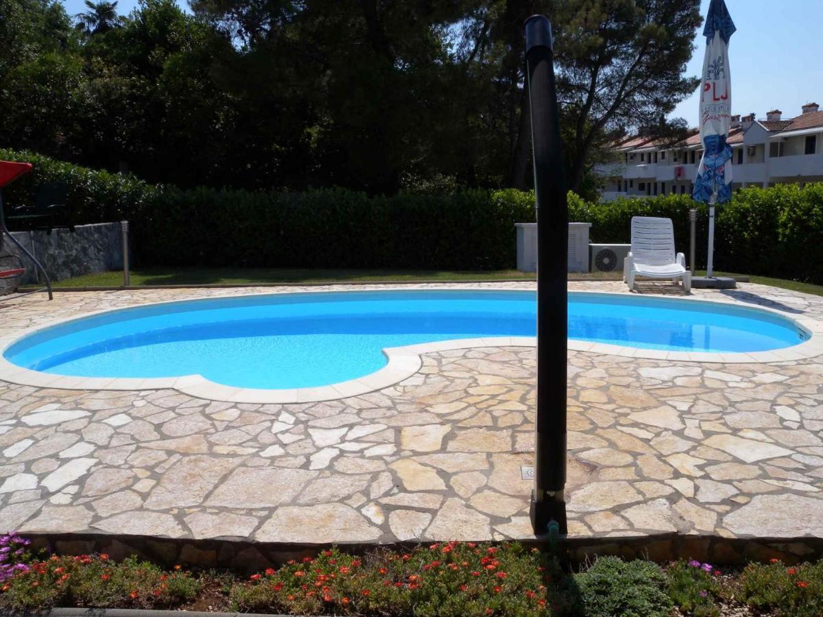 Holiday Home In Malinska/Insel Krk 13031 Eksteriør billede