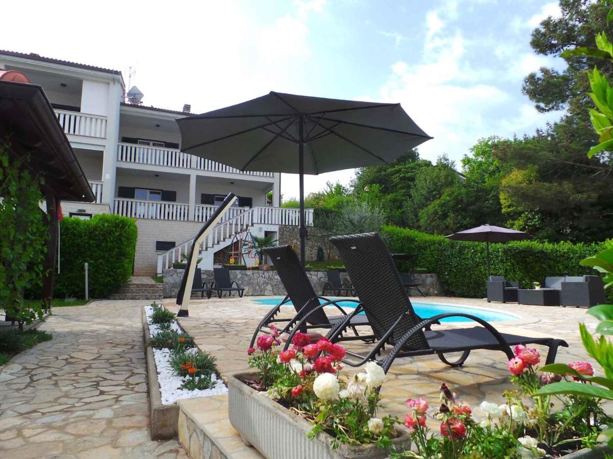 Holiday Home In Malinska/Insel Krk 13031 Eksteriør billede