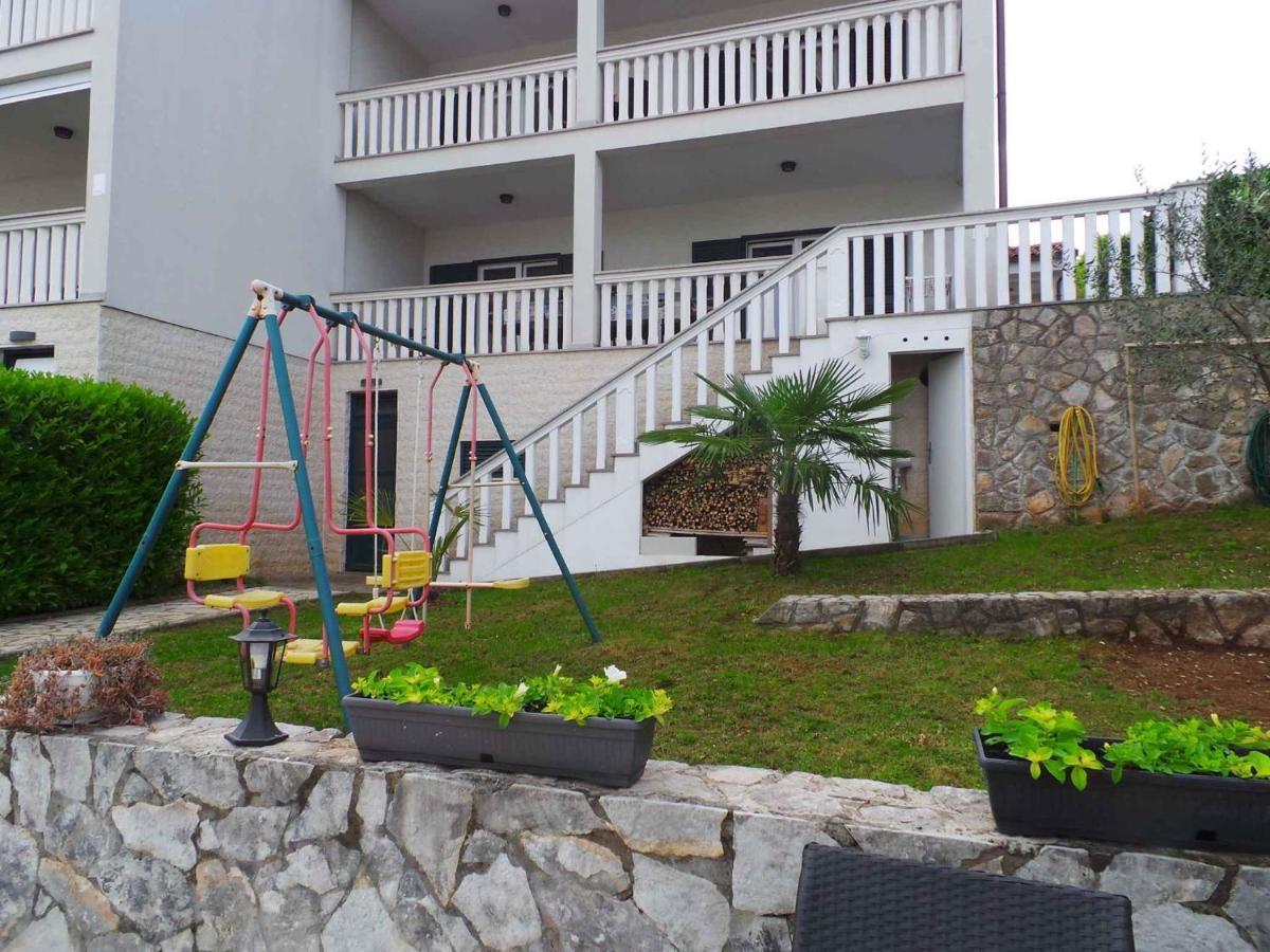 Holiday Home In Malinska/Insel Krk 13031 Eksteriør billede